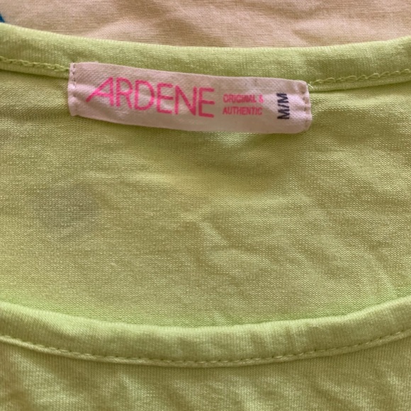 👚4/$20👚Ardene - green, fit crop top - Picture 4 of 5
